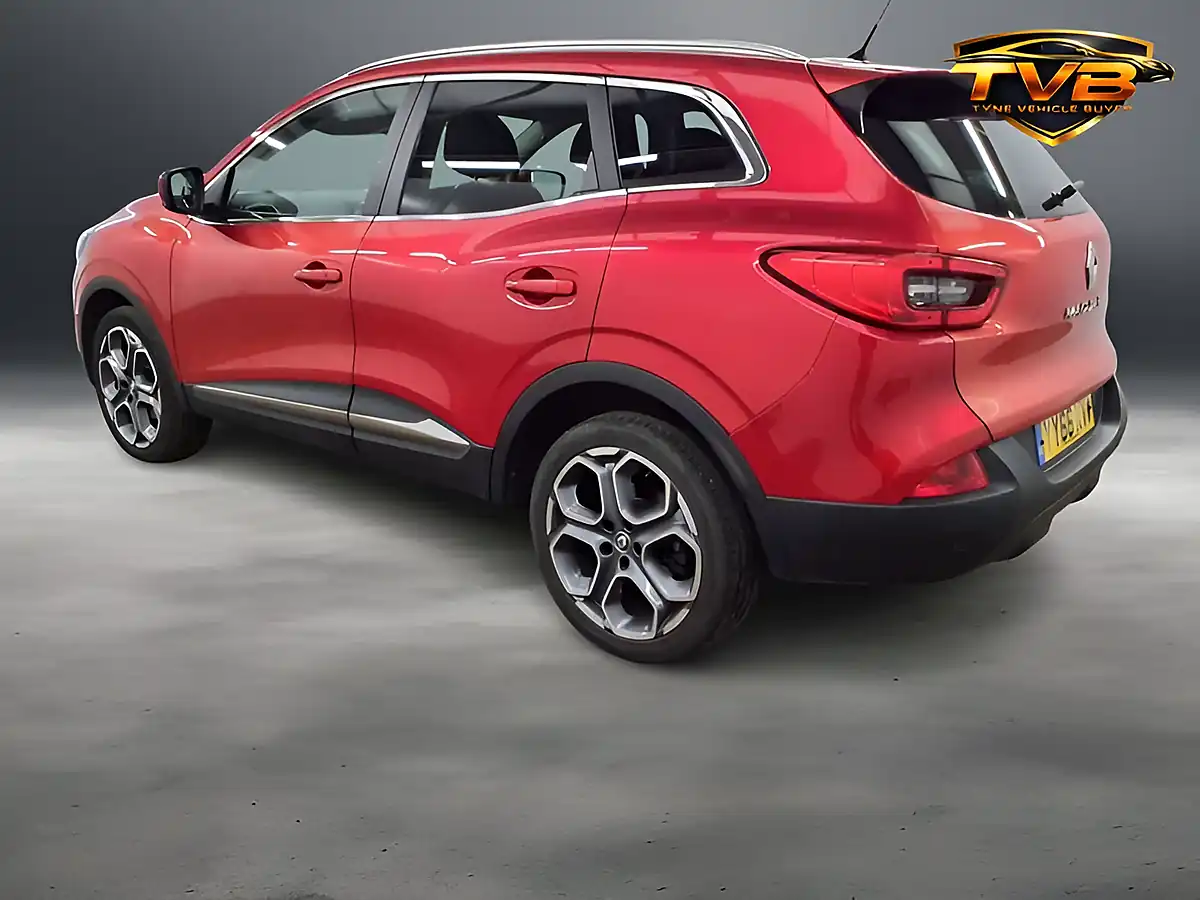 Used 2016 Renault Kadjar Dynamique S Nav Flame Red - Interior and Exterior details 5