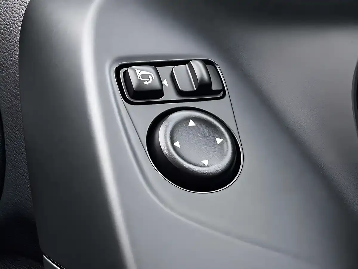 Used 2016 Renault Kadjar Dynamique S Nav Grey - Interior and Exterior details 19
