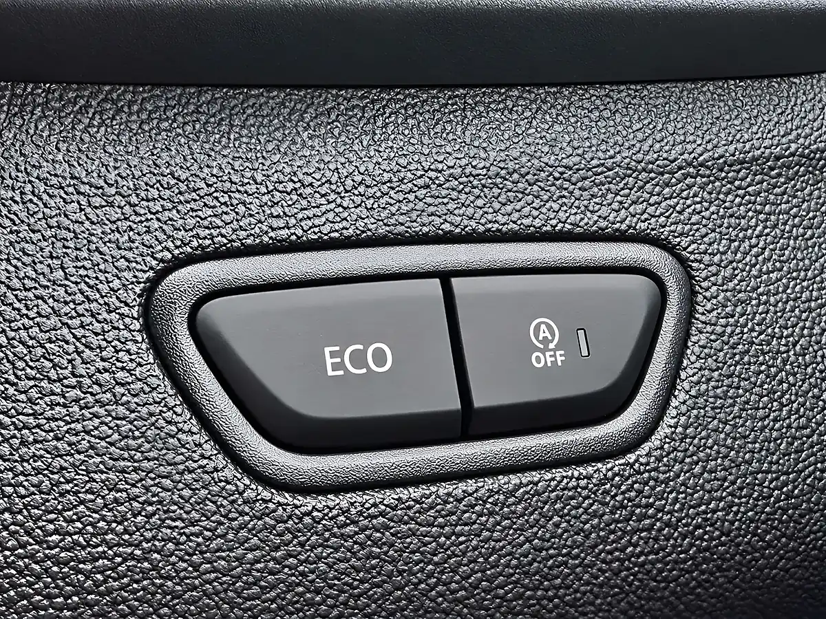 Used 2016 Renault Kadjar Dynamique S Nav Grey - Interior and Exterior details 20