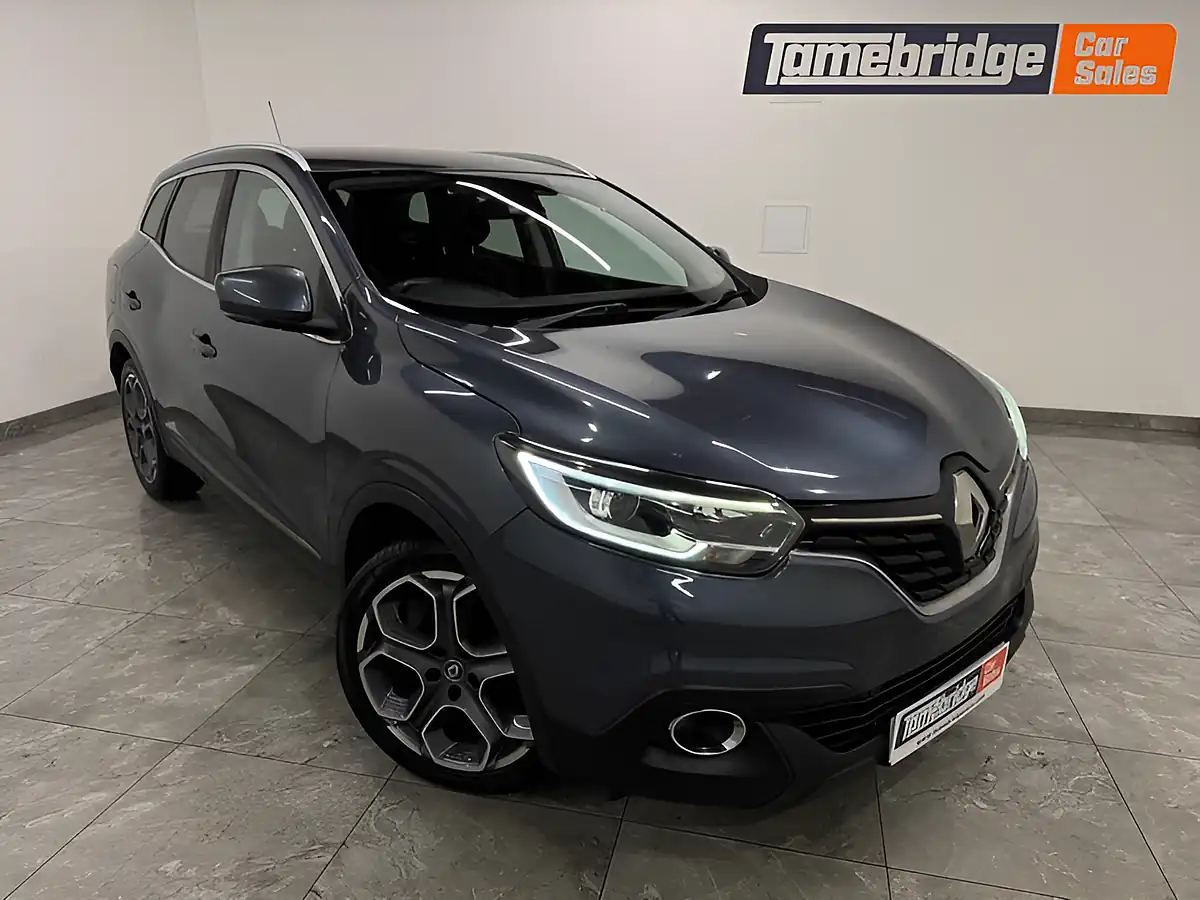 Used 2016 Renault Kadjar Dynamique S Nav Grey - Front View