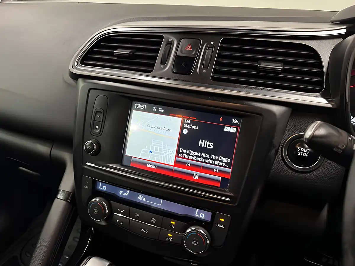 Used 2016 Renault Kadjar Dynamique S Nav Grey - Interior and Exterior details 10