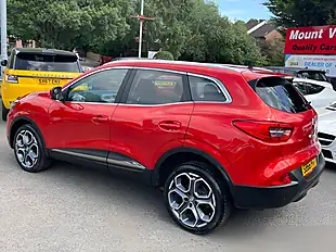 Used 2016 Renault Kadjar Dynamique S Nav Red - Interior and Exterior details 5