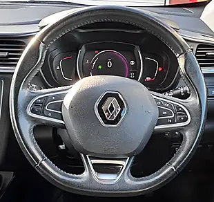 Used 2016 Renault Kadjar Dynamique S Nav Red - Interior and Exterior details 14
