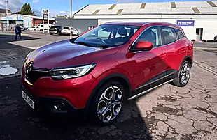 Used 2016 Renault Kadjar Dynamique S Nav Red - Interior and Exterior details 3