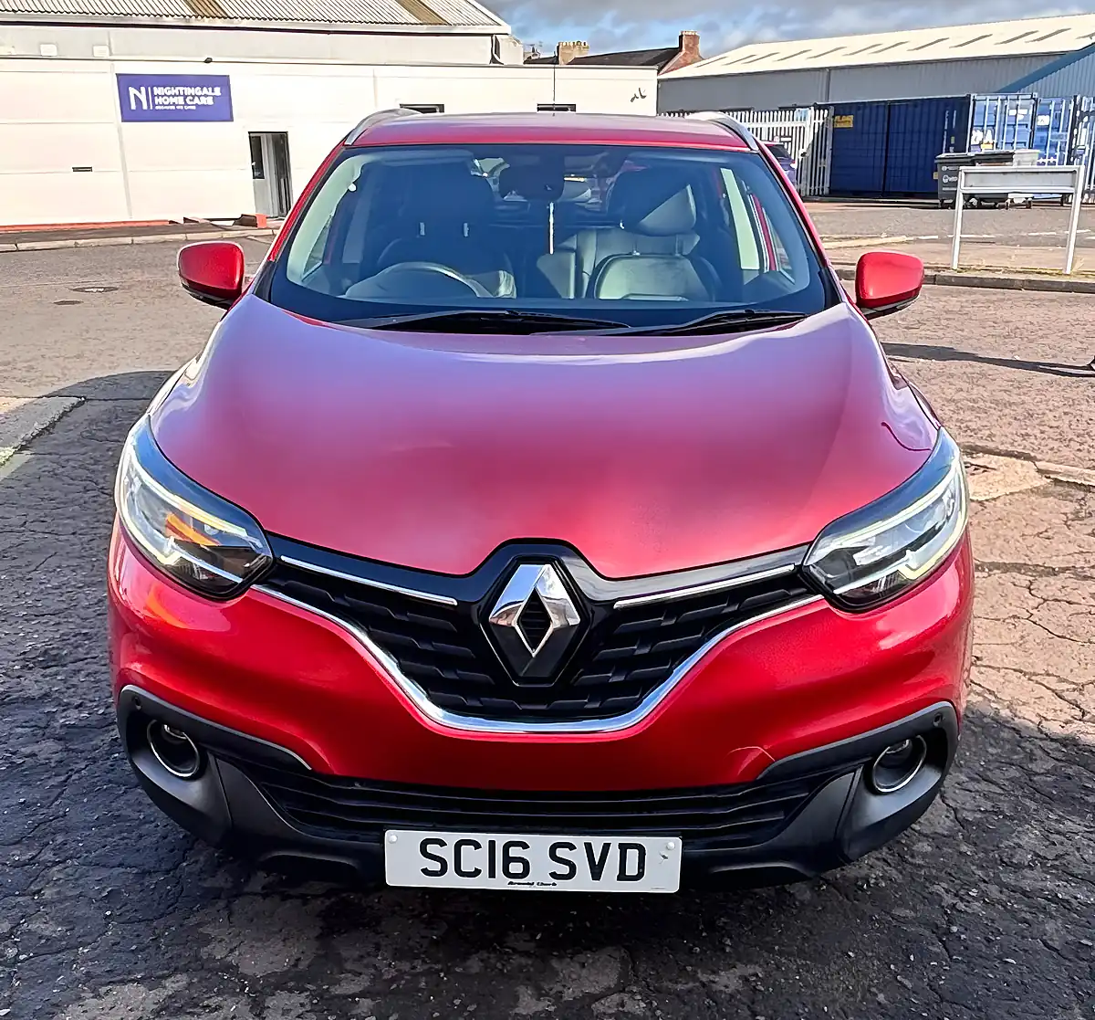 Used 2016 Renault Kadjar Dynamique S Nav Red - Interior and Exterior details 5