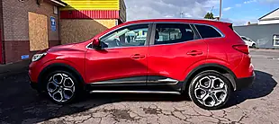 Used 2016 Renault Kadjar Dynamique S Nav Red - Interior and Exterior details 8