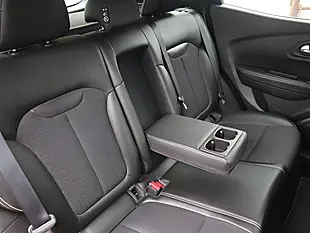 Used 2016 Renault Kadjar Dynamique S Nav Red - Interior and Exterior details 6