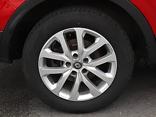 Used 2016 Renault Kadjar Dynamique S Nav Red - Interior and Exterior details 8
