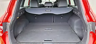 Used 2016 Renault Kadjar Dynamique S Nav Red - Interior and Exterior details 12