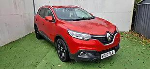 Used 2016 Renault Kadjar Dynamique S Nav Red - Interior and Exterior details 3
