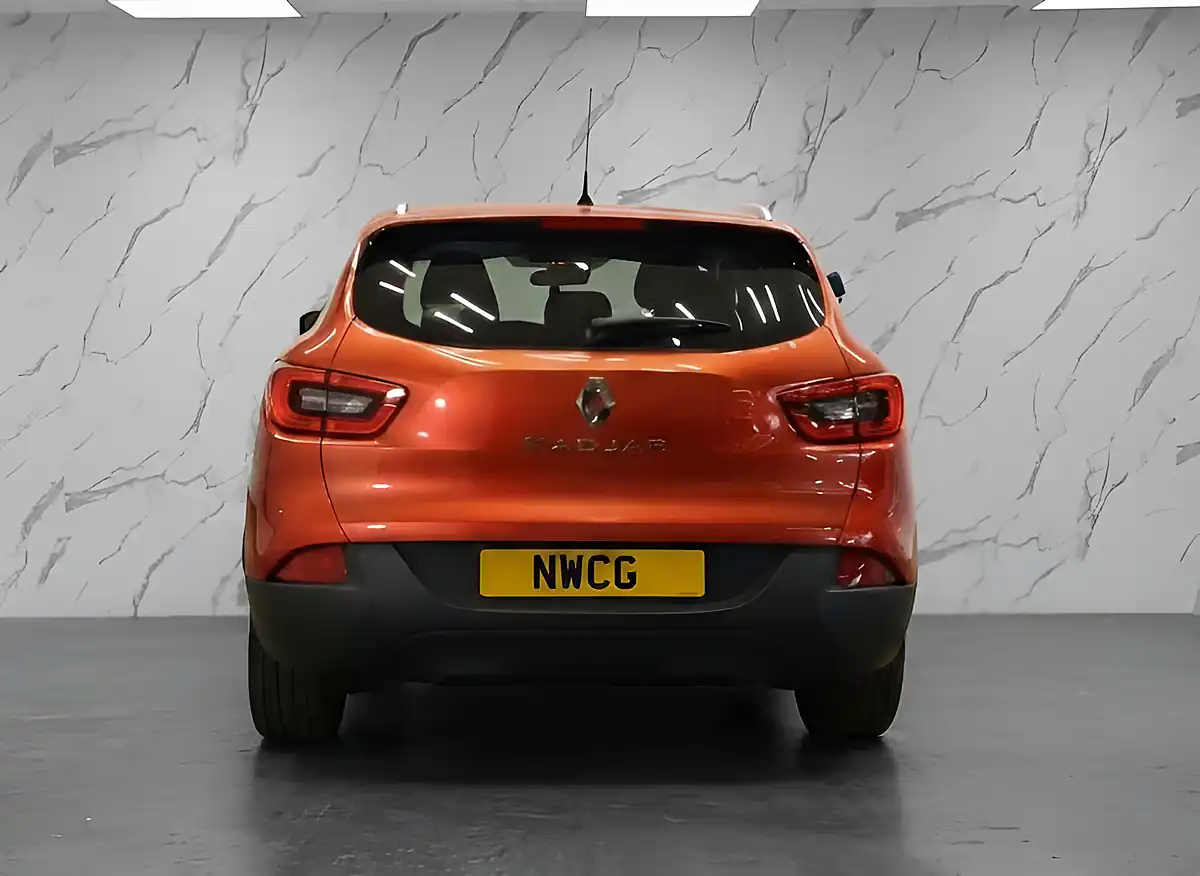 Used 2016 Renault Kadjar Dynamique S Nav Red - Interior and Exterior details 6
