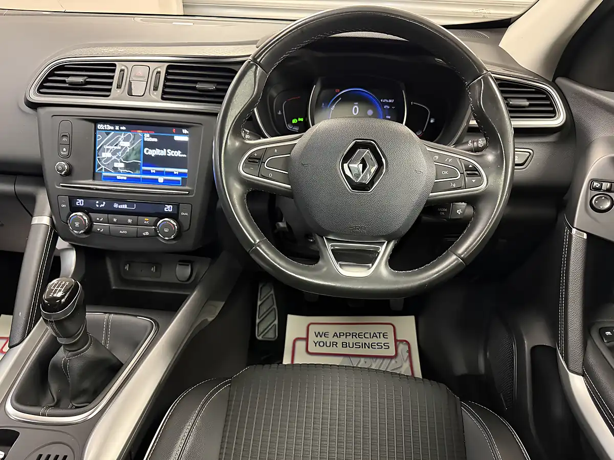 Used 2016 Renault Kadjar Signature Nav Blue - Interior and Exterior details 16