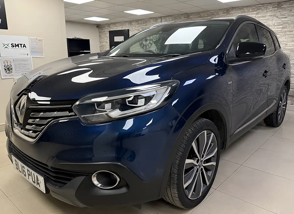 Used 2016 Renault Kadjar Signature Nav Blue - Interior and Exterior details 2