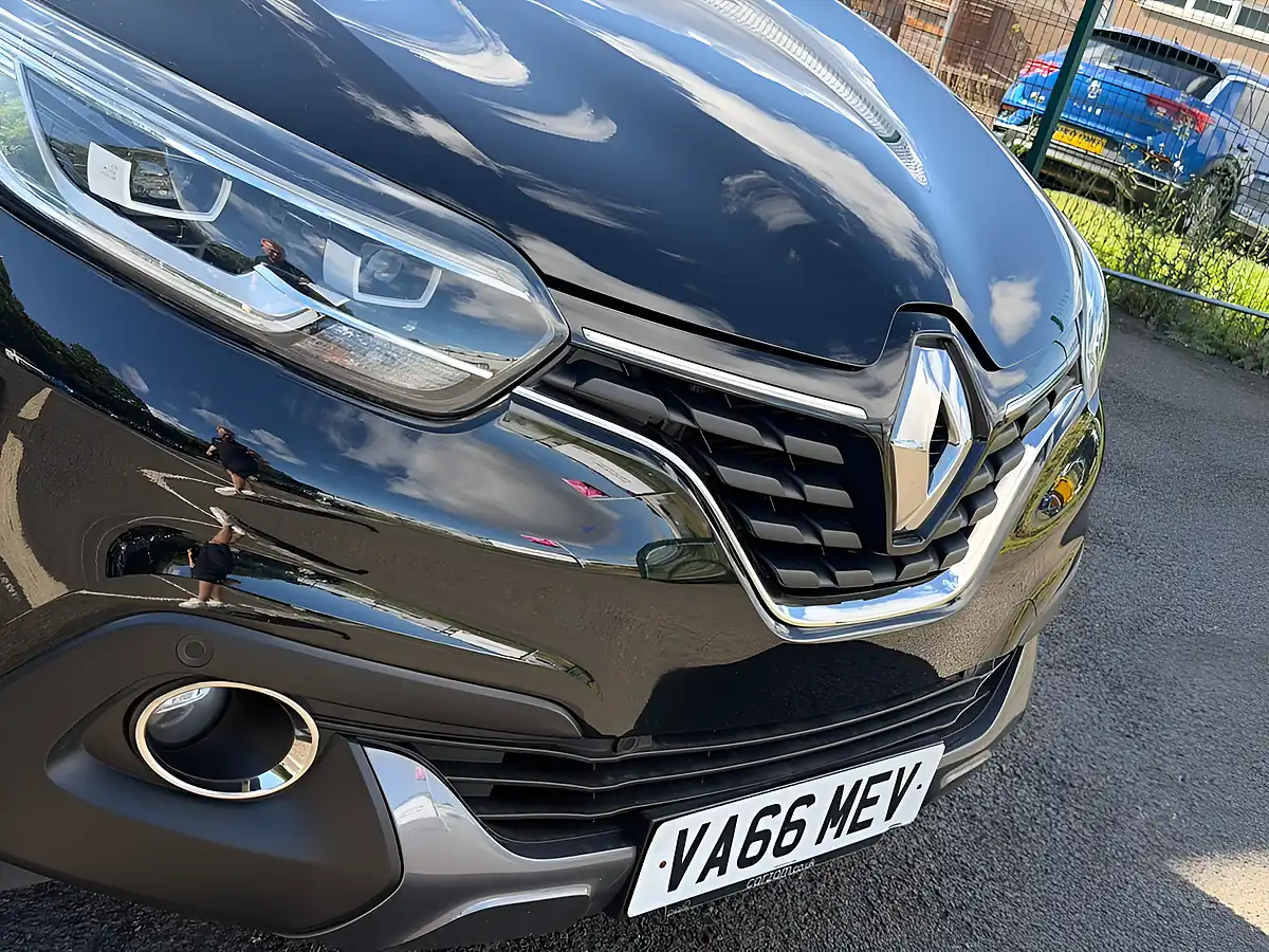 Used 2016 Renault Kadjar Signature Nav Diamond Black - Interior and Exterior details 15