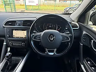 Used 2016 Renault Kadjar Signature Nav Diamond Black - Interior and Exterior details 2