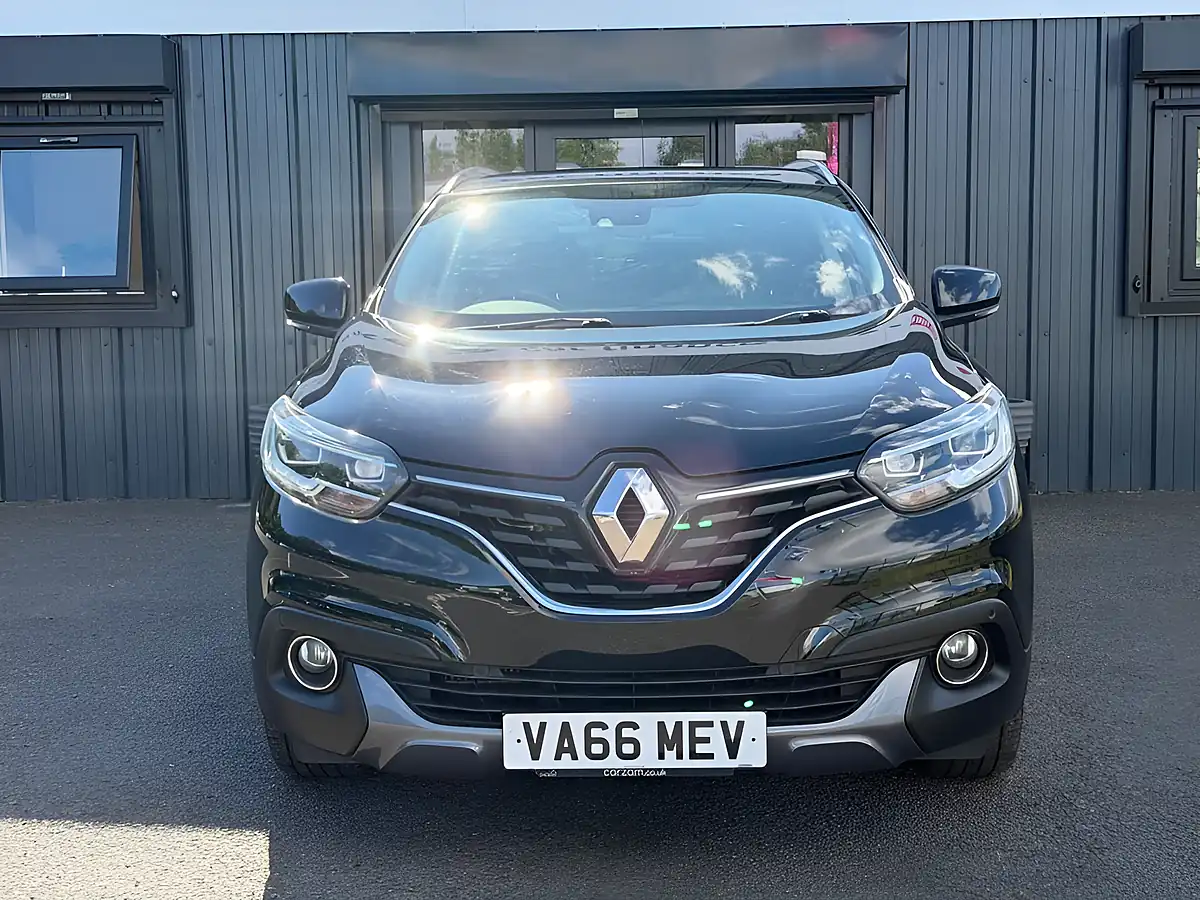 Used 2016 Renault Kadjar Signature Nav Diamond Black - Interior and Exterior details 3