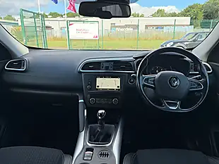 Used 2016 Renault Kadjar Signature Nav Diamond Black - Interior and Exterior details 4