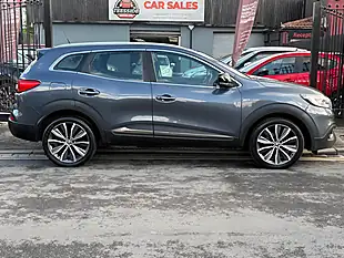 Used 2016 Renault Kadjar Signature Nav Grey - Interior and Exterior details 3