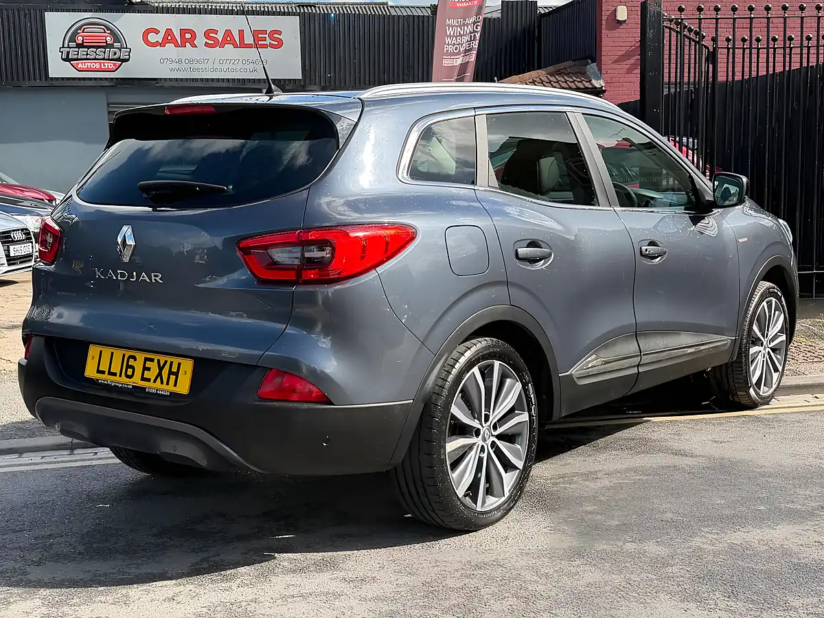 Used 2016 Renault Kadjar Signature Nav Grey - Interior and Exterior details 6
