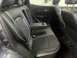 Used 2016 Renault Kadjar Signature Nav Grey - Interior and Exterior details 12