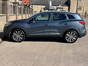 Used 2016 Renault Kadjar Signature Nav Grey - Interior and Exterior details 5