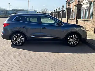 Used 2016 Renault Kadjar Signature Nav Grey - Interior and Exterior details 6