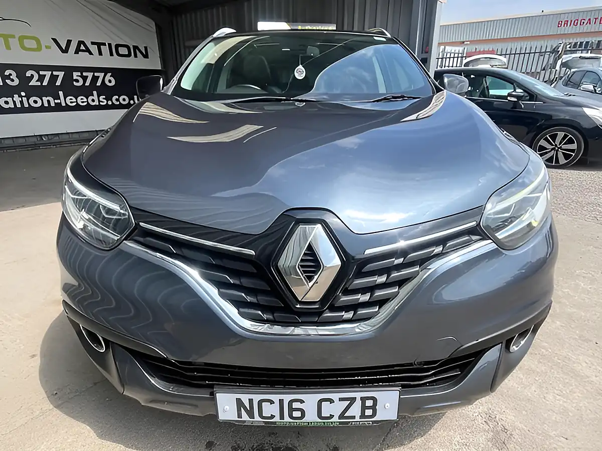 Used 2016 Renault Kadjar Signature Nav Grey - Interior and Exterior details 12