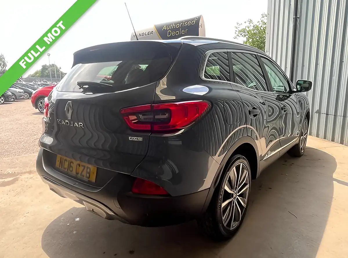 Used 2016 Renault Kadjar Signature Nav Grey - Interior and Exterior details 3