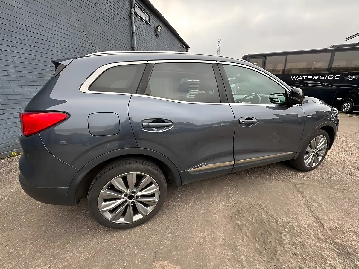 Used 2016 Renault Kadjar Signature Nav Grey - Interior and Exterior details 13