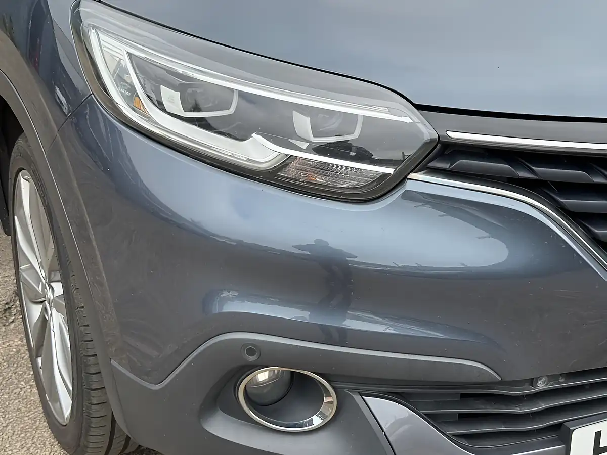 Used 2016 Renault Kadjar Signature Nav Grey - Interior and Exterior details 8