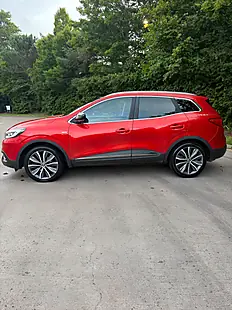 Used 2016 Renault Kadjar Signature Nav Red - Interior and Exterior details 2