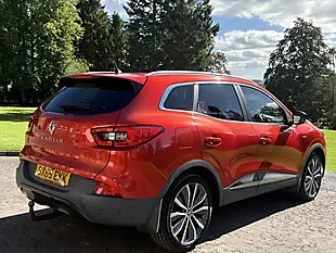 Used 2016 Renault Kadjar Signature Nav Red - Interior and Exterior details 6