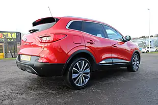 Used 2016 Renault Kadjar Signature Red - Interior and Exterior details 11