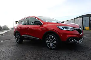 Used 2016 Renault Kadjar Signature Red - Interior and Exterior details 3