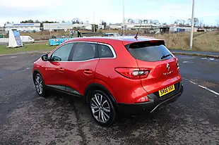 Used 2016 Renault Kadjar Signature Red - Interior and Exterior details 9