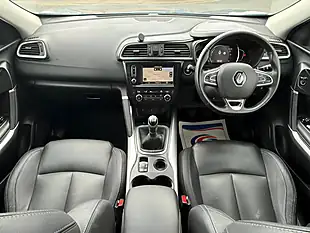 Used 2016 Renault Kadjar Signature S Nav Grey - Interior and Exterior details 10