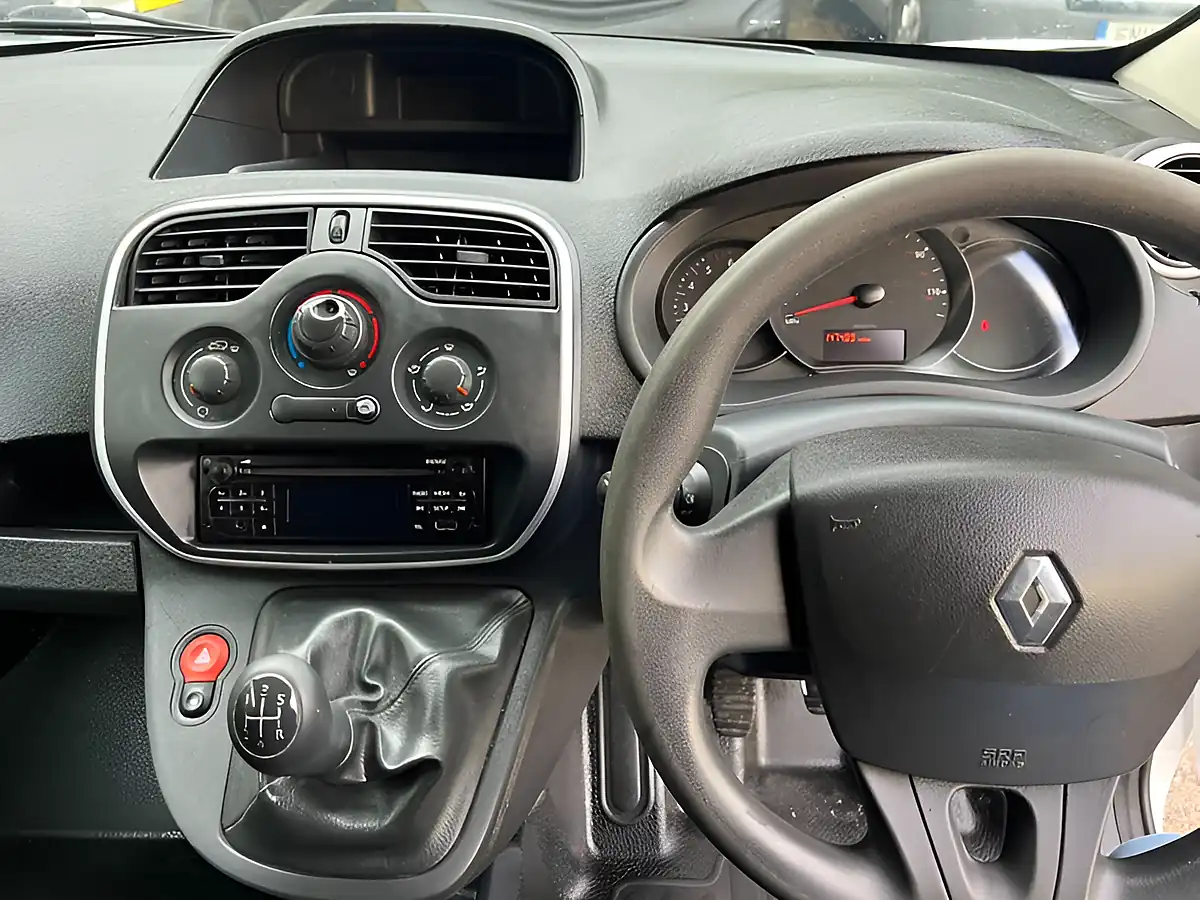 Used 2016 Renault Kangoo ML19 Business White - Interior and Exterior details 14