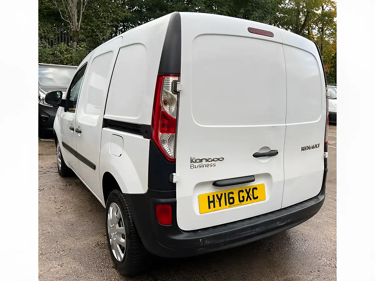 Used 2016 Renault Kangoo ML19 Business White - Interior and Exterior details 5