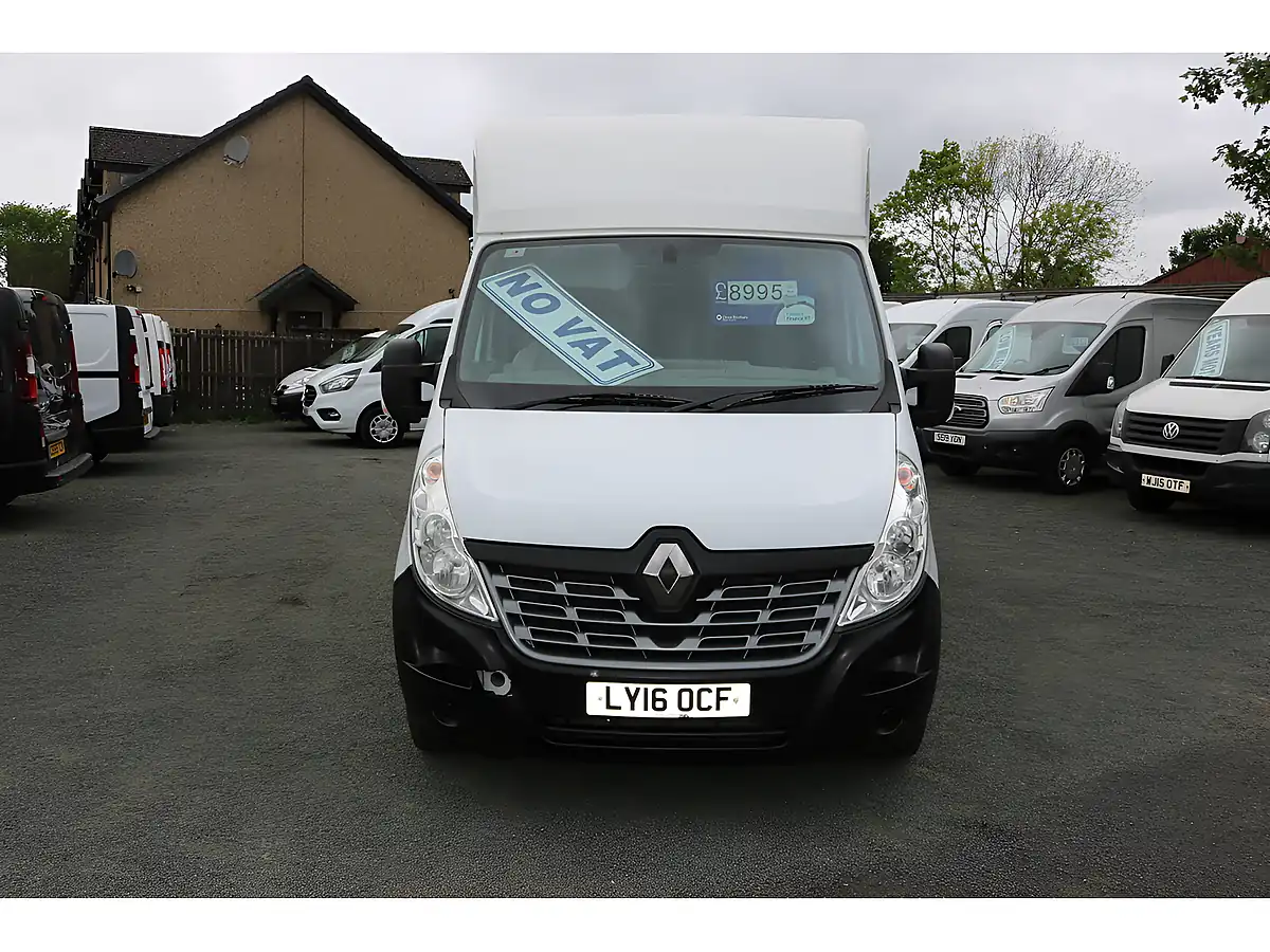 Used 2016 Renault Master Ll35 Business L/R Luton White - Interior and Exterior details 2