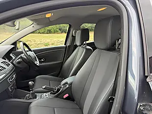Used 2016 Renault Megane Dynamique Nav Grey - Interior and Exterior details 8