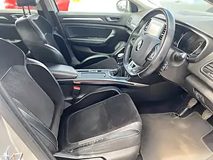 Used 2016 Renault Megane Dynamique Nav Silver - Interior and Exterior details 15