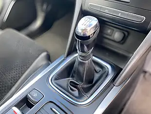 Used 2016 Renault Megane Dynamique Nav Silver - Interior and Exterior details 20