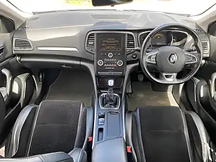 Used 2016 Renault Megane Dynamique Nav Silver - Interior and Exterior details 4