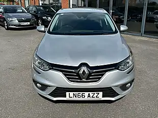 Used 2016 Renault Megane Dynamique Nav Silver - Interior and Exterior details 2