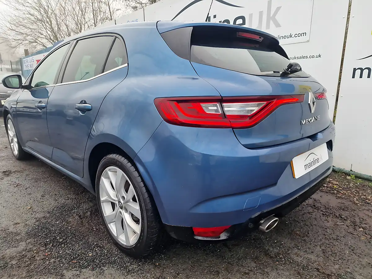Used 2016 Renault Megane Dynamique S Nav Blue - Interior and Exterior details 11