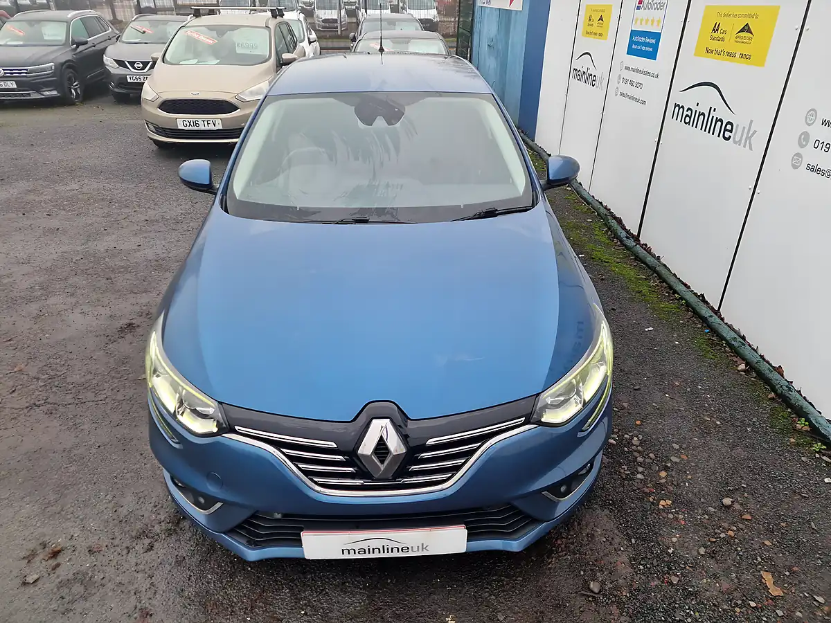 Used 2016 Renault Megane Dynamique S Nav Blue - Interior and Exterior details 3