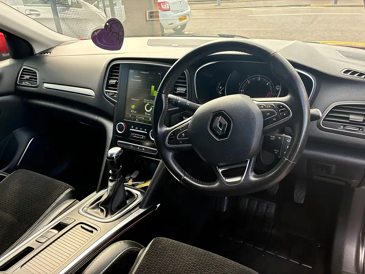 Used 2016 Renault Megane Dynamique S Nav Flame Red - Interior and Exterior details 12