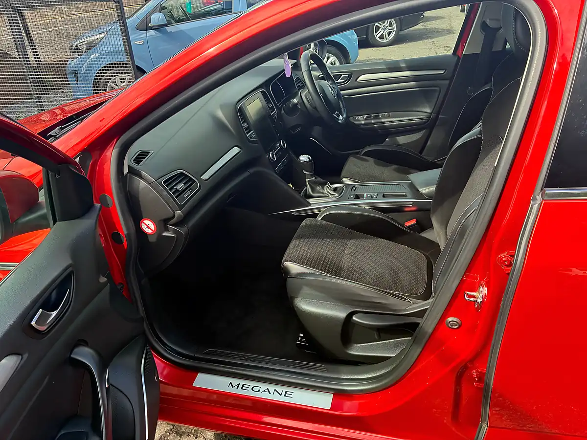 Used 2016 Renault Megane Dynamique S Nav Flame Red - Interior and Exterior details 19