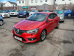 Used 2016 Renault Megane Dynamique S Nav Flame Red - Interior and Exterior details 7