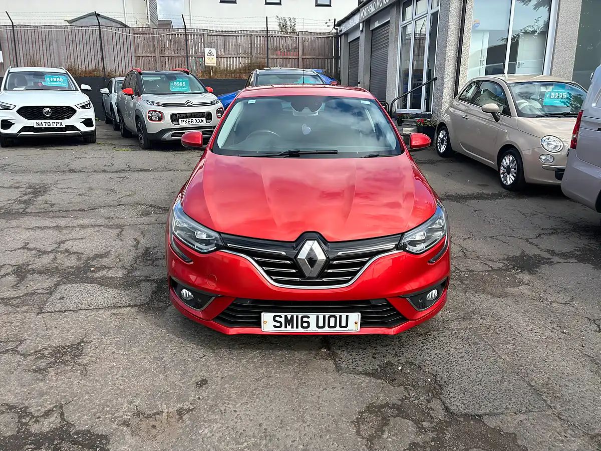 Used 2016 Renault Megane Dynamique S Nav Flame Red - Interior and Exterior details 8